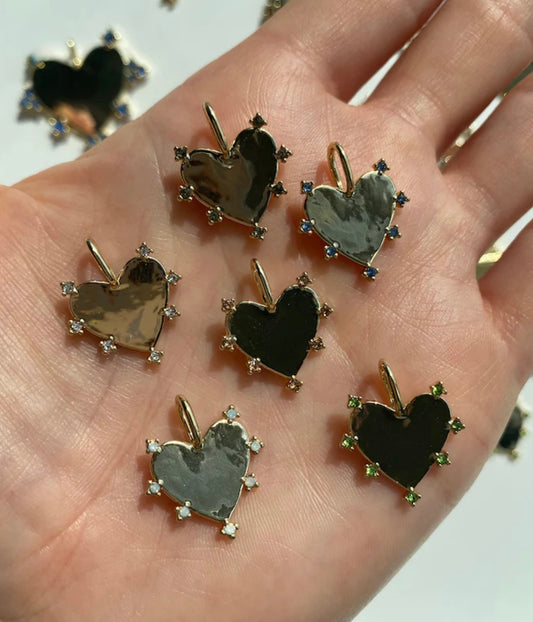 The Sis Kiss Sloane Heart Charm