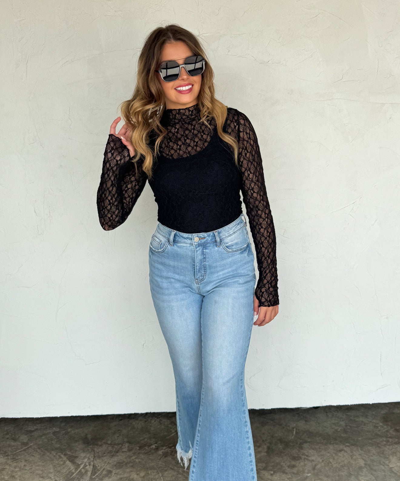 PREORDER - Jolie Lace Thumbhole Top - 7 colors