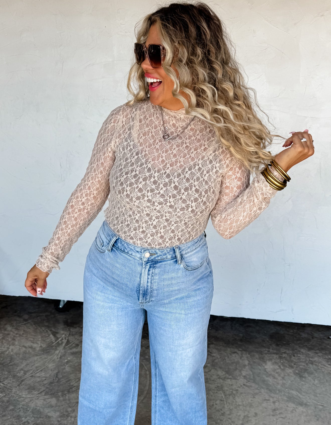 PREORDER - Jolie Lace Thumbhole Top - 7 colors