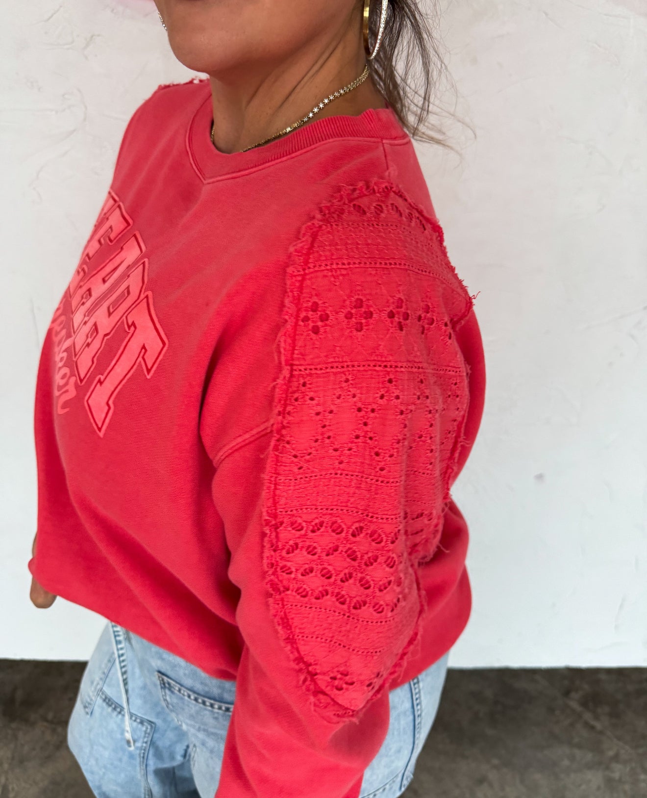 PREORDER - Heartbreaker Pullover