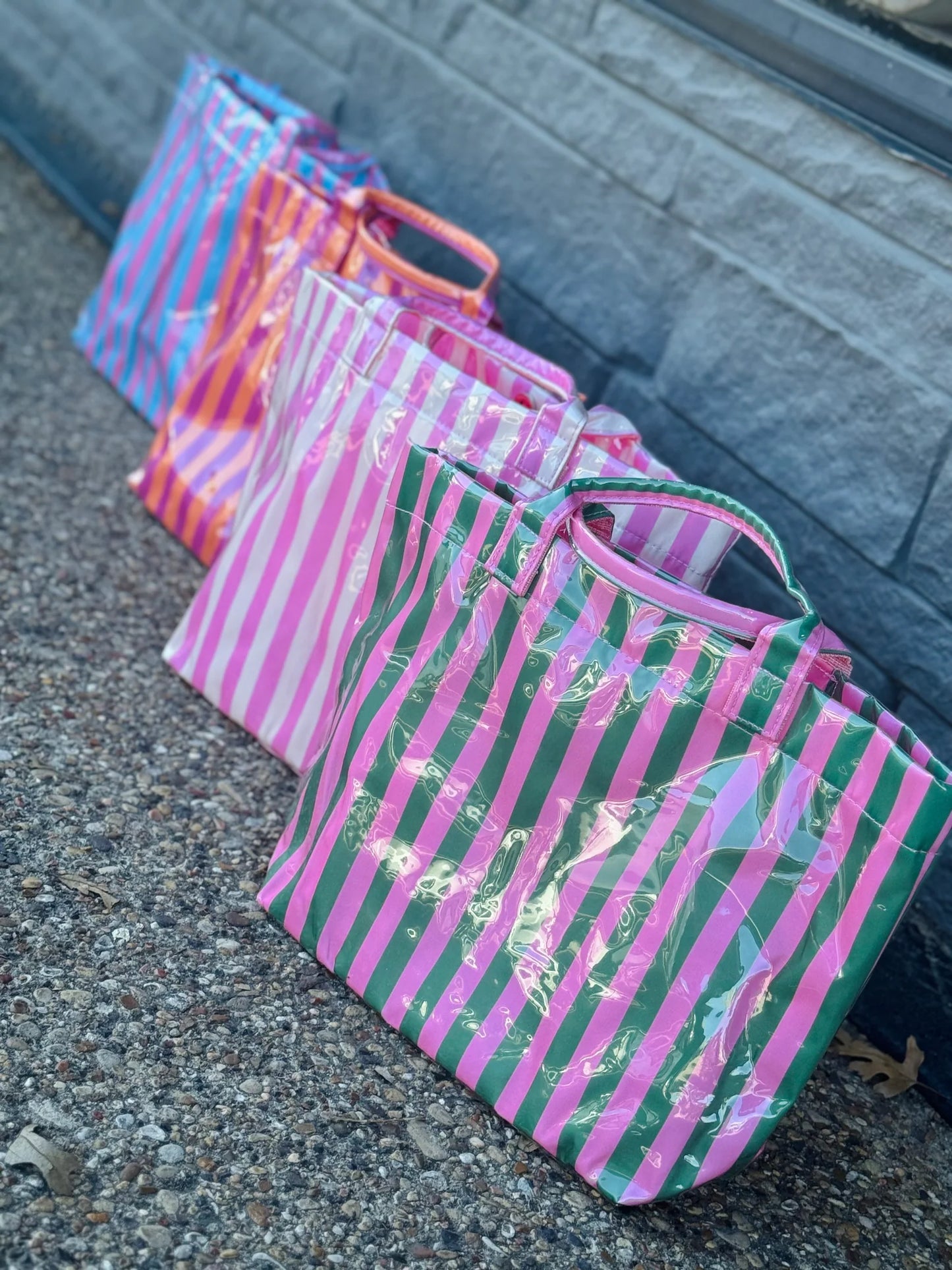 Prettier in Color Tote - 4 colors