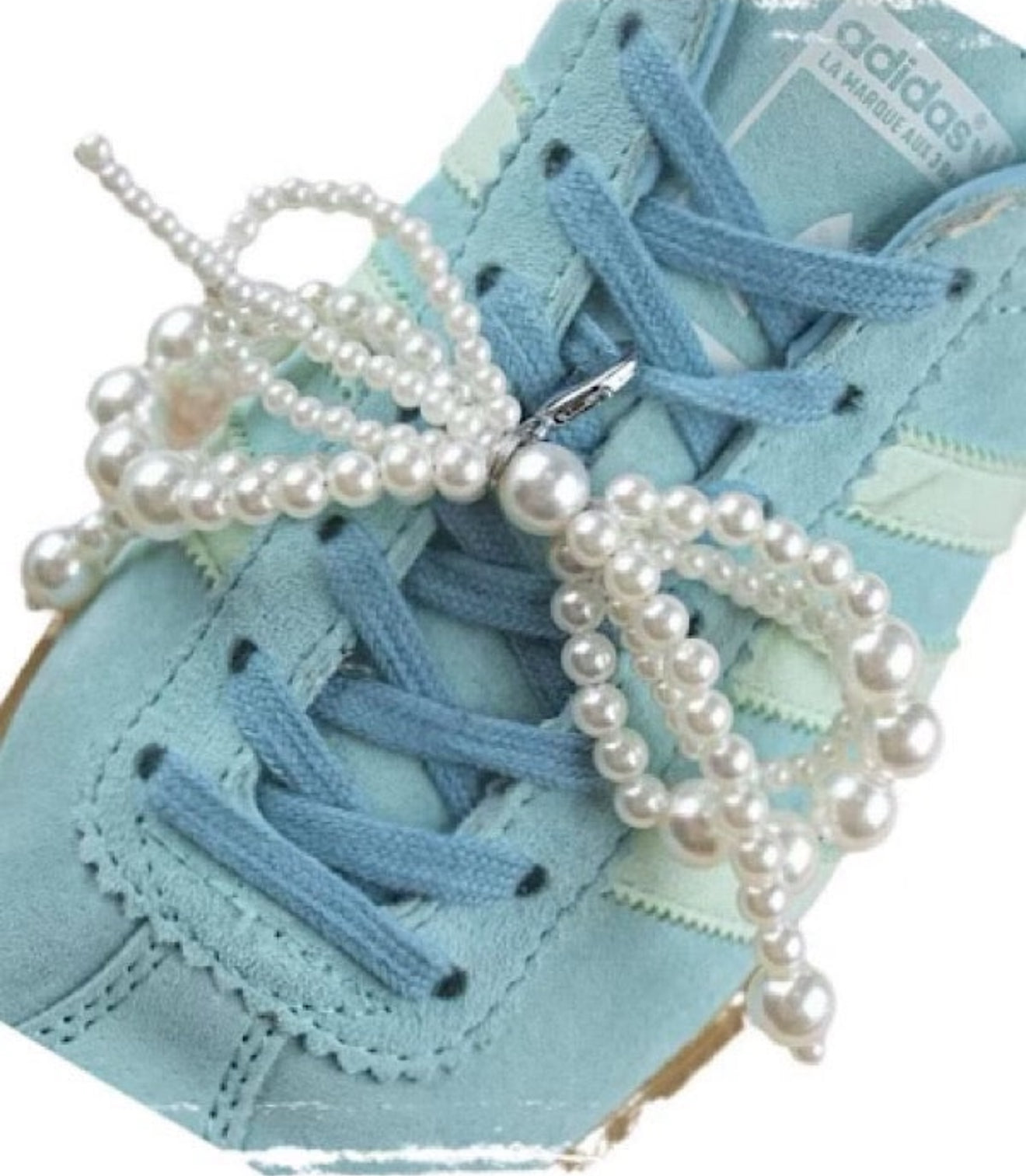 Pearl Bow Shoelace Charm
