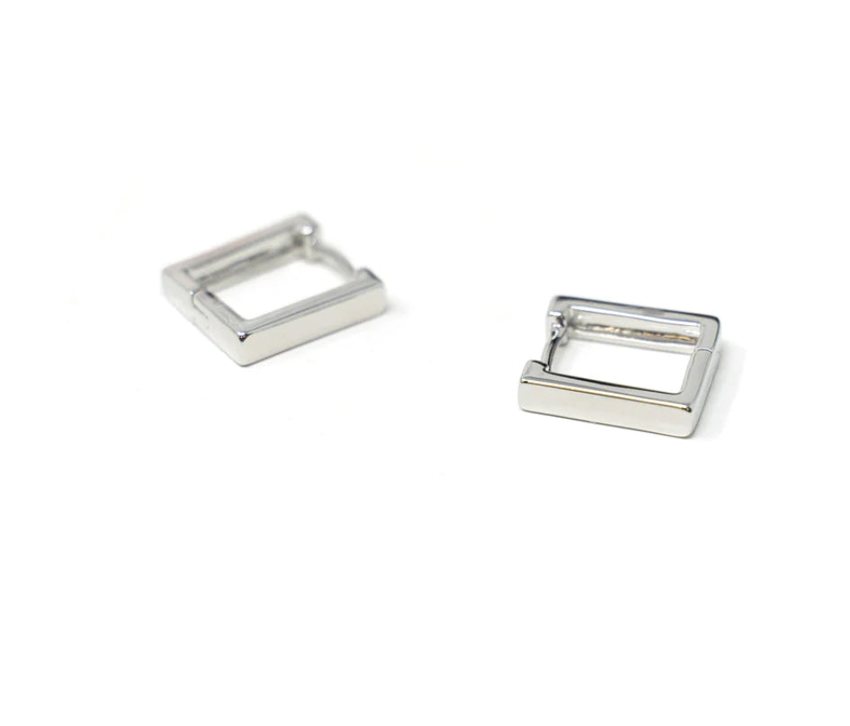 SisKiss Square Huggie Earrings