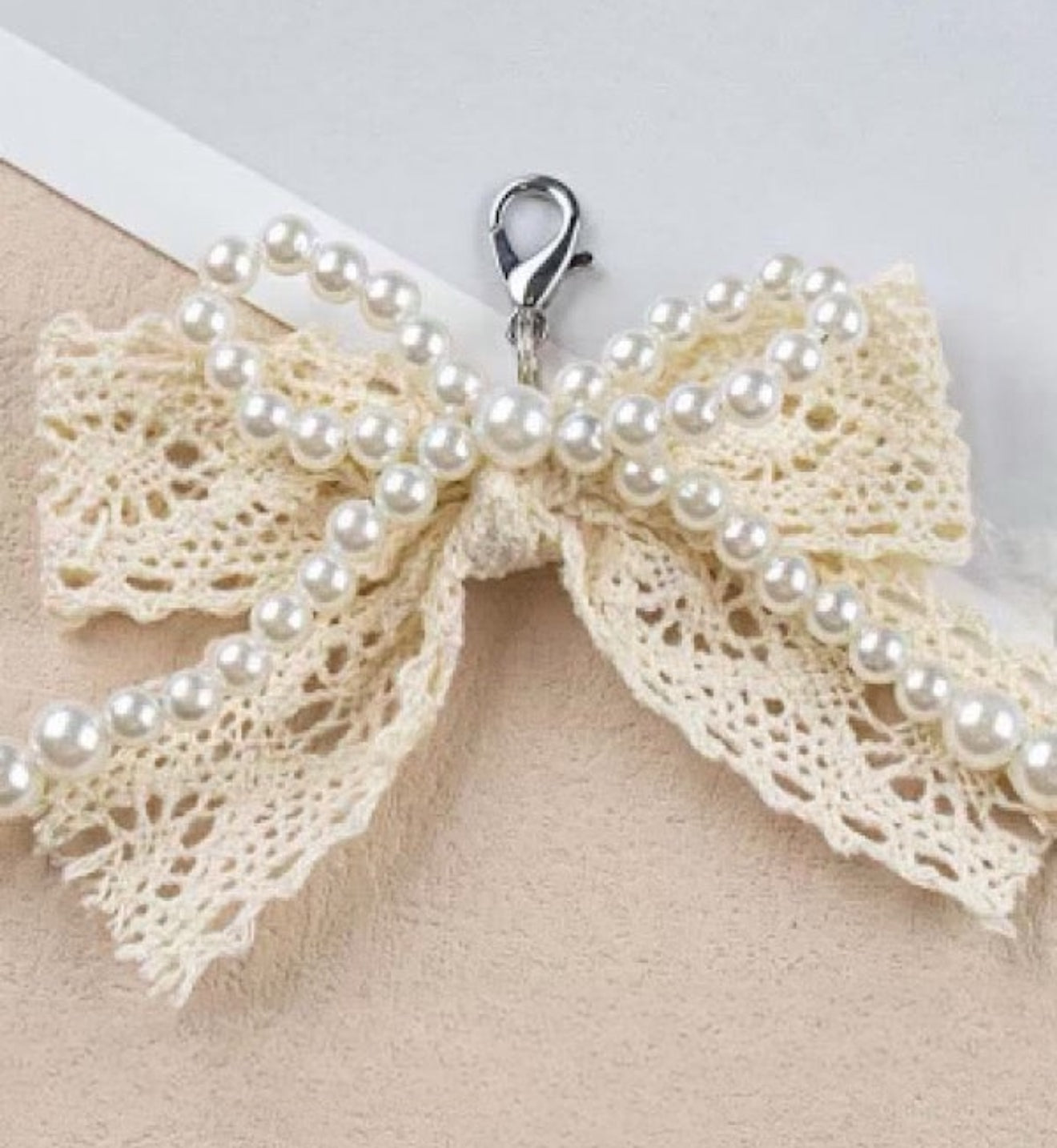 Cream Lace & Pearl Bow Bag Charm