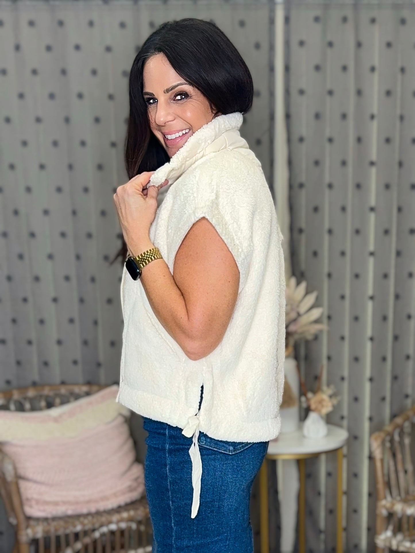 Quilted Collar Boxy Sherpa Vest