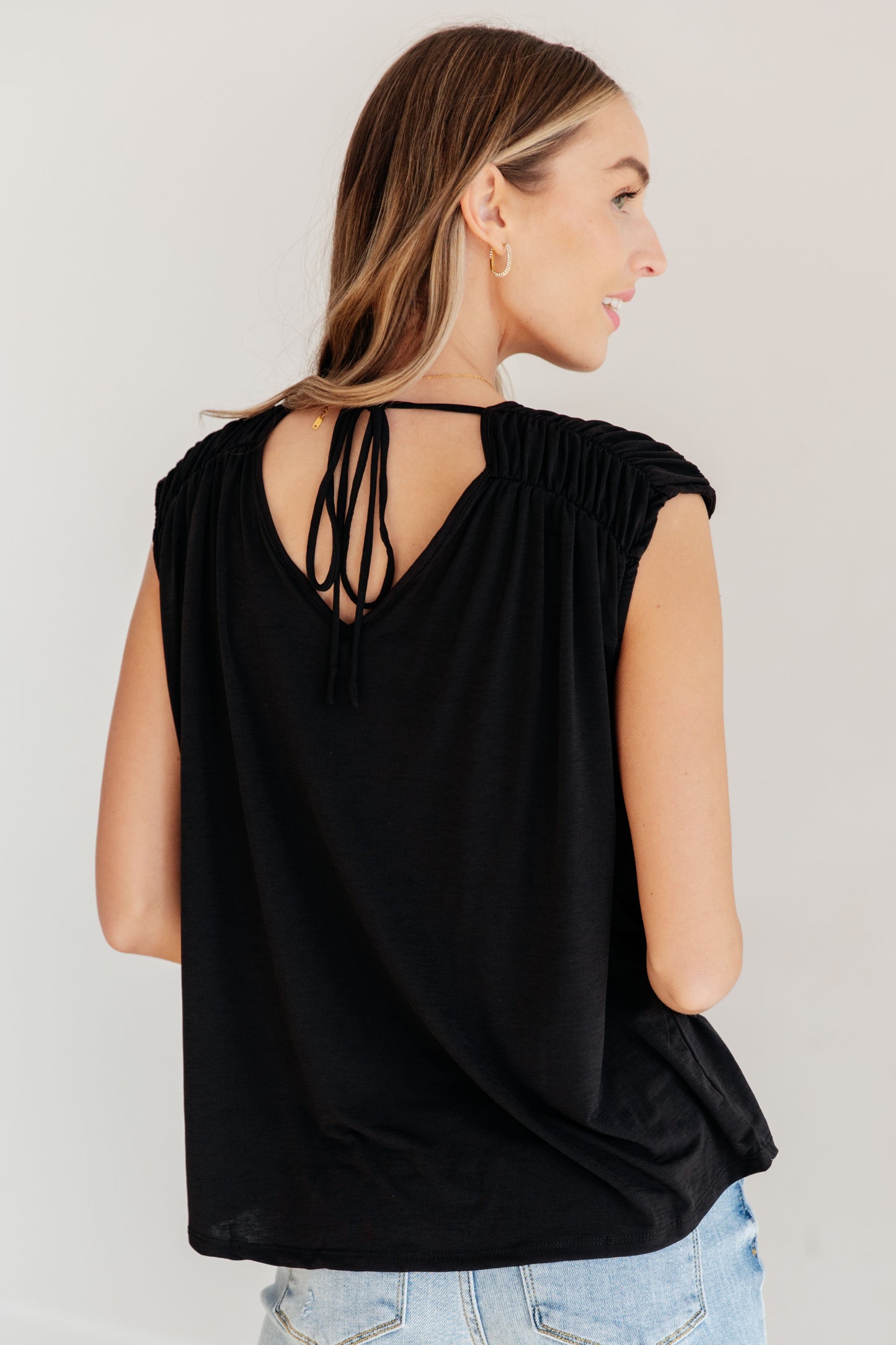 Ruched Cap Sleeve Top in Black