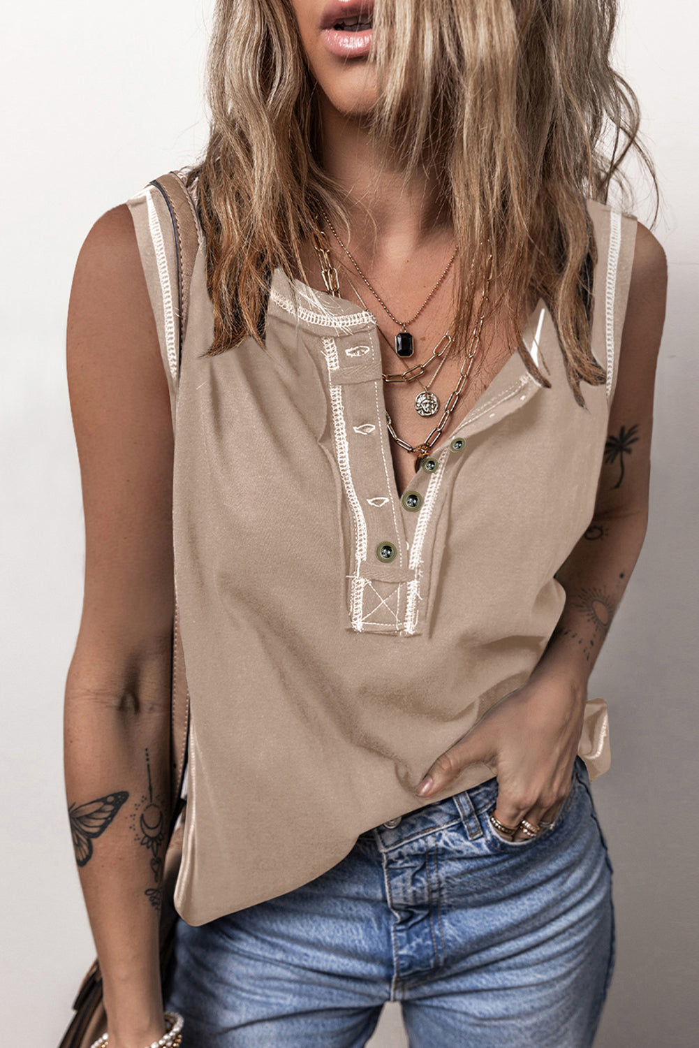 Rylee Contrast Stitching Round Neck Tank