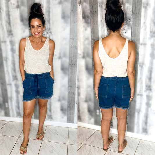 Drawstring Raw Hem Denim Shorts