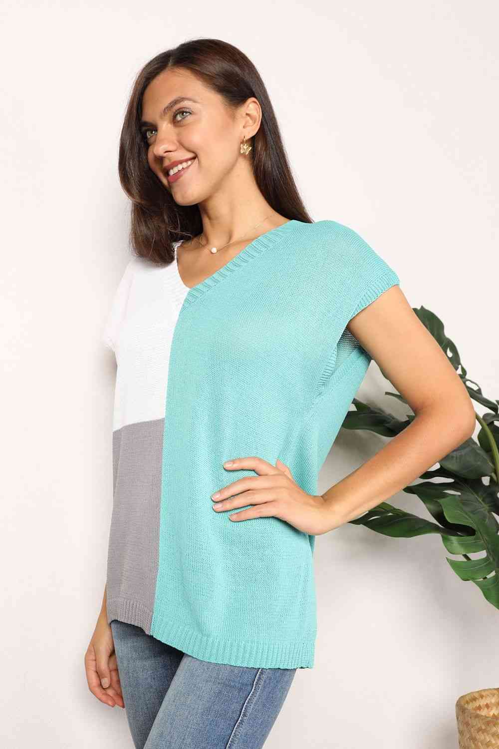 Shannon Color Block V-Neck Knit Top